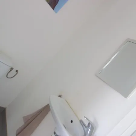 Villa - 8 Personnes - Piscine - Parking Antibes