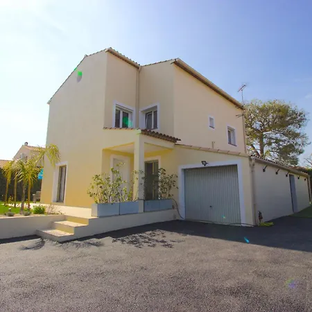 - 8 Personnes - Piscine - Parking Antibes